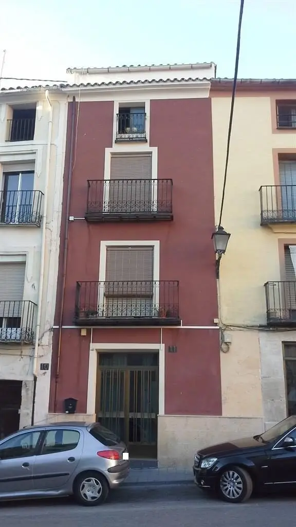 Plaza Venerable Escuder 11