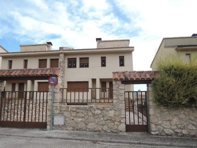 Calle Pinar, 11