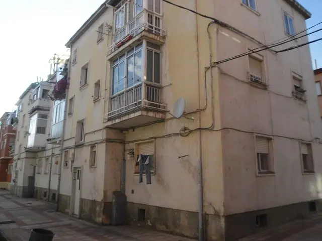 Calle Republica de Peru, 12