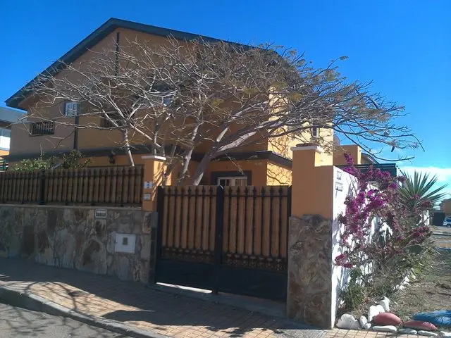 Calle Gueldera, 4