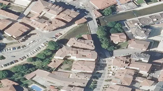 Avenida Puente Carlos III 4