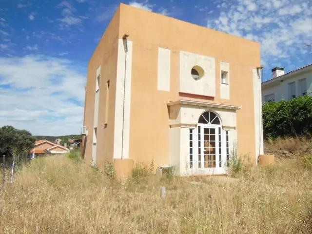 Dirección de la Finca: Cl el Enebro 21, -Urb. Nuevo Mesones 94