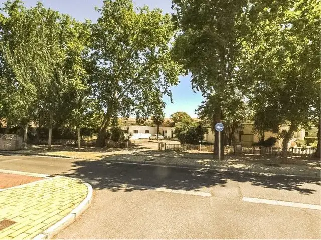 Calle Montes Torozos, 2 y 4