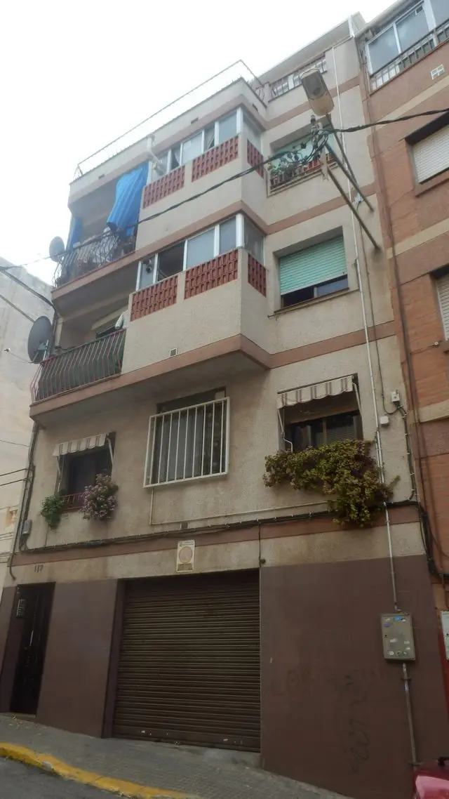 Calle Monturiol, 117, 2º