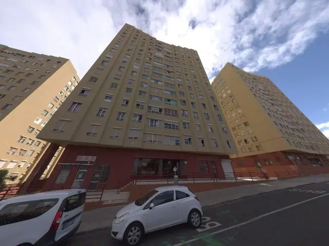 Calle Virgen del Pilar, 28