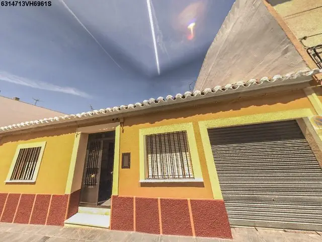 Calle Pensamiento, 24