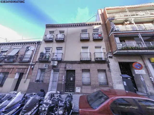 Calle San Raimundo, 18