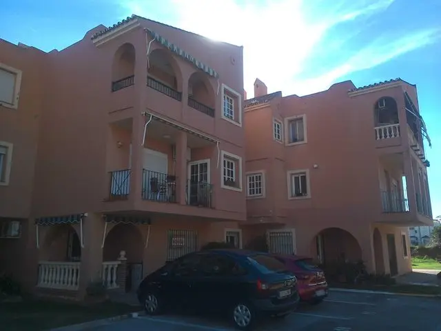 Urbanización el Duque, Planta 2