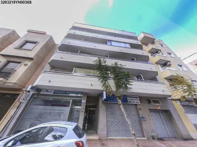Calle San Policarpo, 61, 63 y