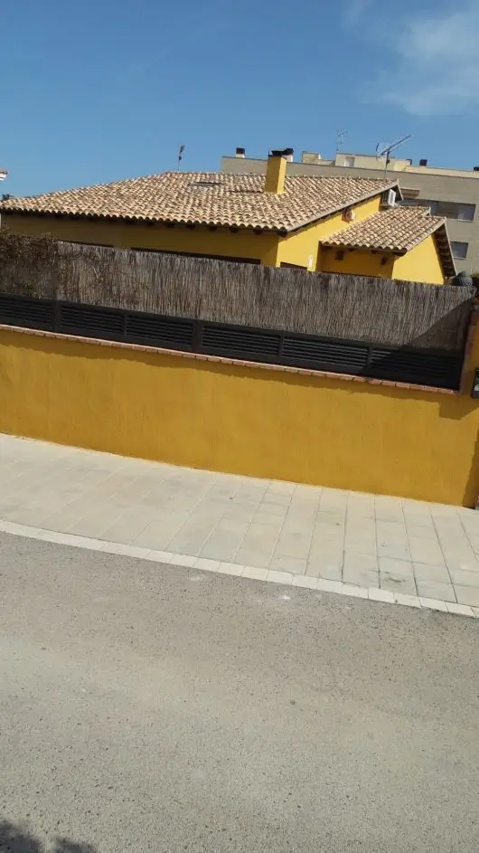 Calle Marie Curie, 18