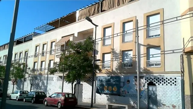 Calle Salvador Muñoz, 40