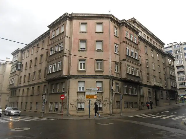 Calle Celso Emilio Ferreiro, 29, Planta Baja