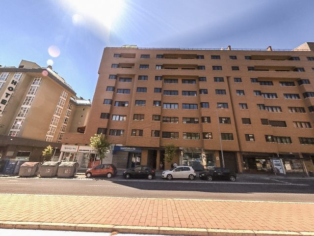 Calle Hernando de Acuña, 41
