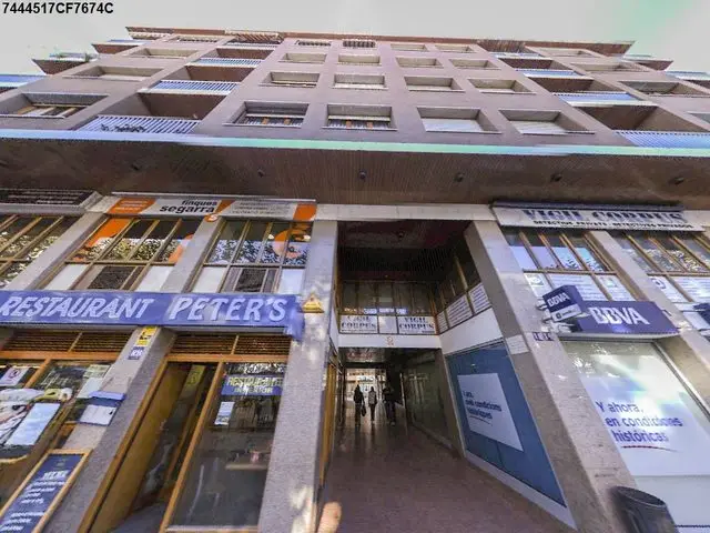 Paseo Rambla la, 10, Bj 2
