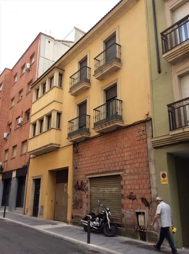 Plaza Constitucion, 4 Esc 1, Planta -1, Puerta 06