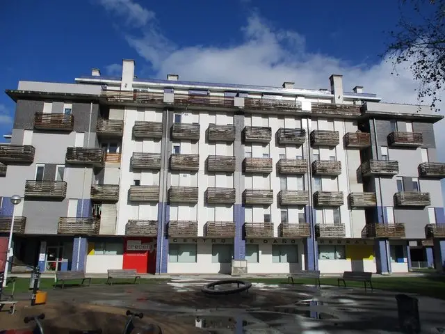 Avenida Libertad, 19