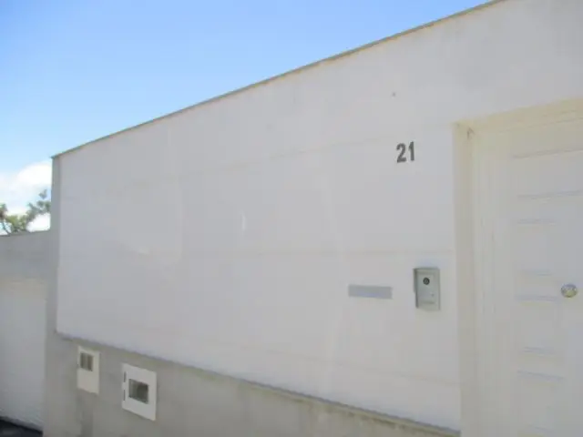 Urbanización las Acacias, 21
