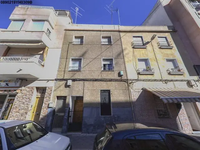 Calle Jose Romero Lopez, 104