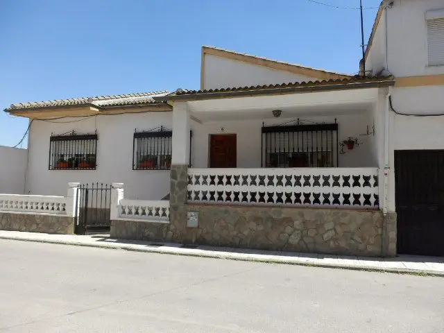 Calle Clavel, 6