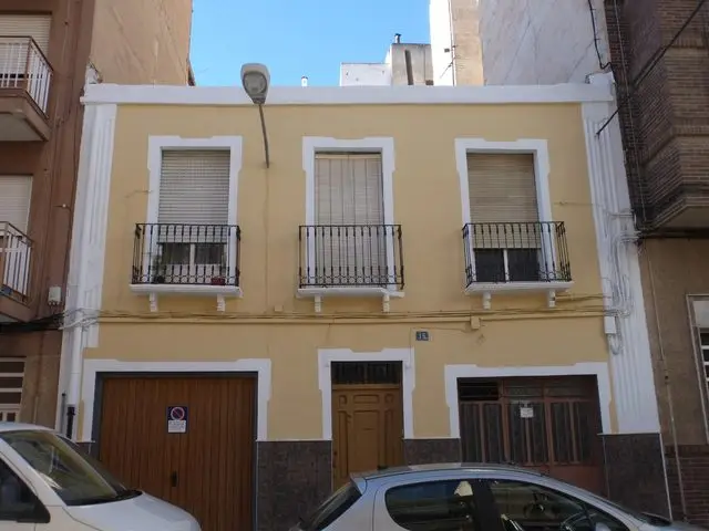 Calle Maestro More, 16