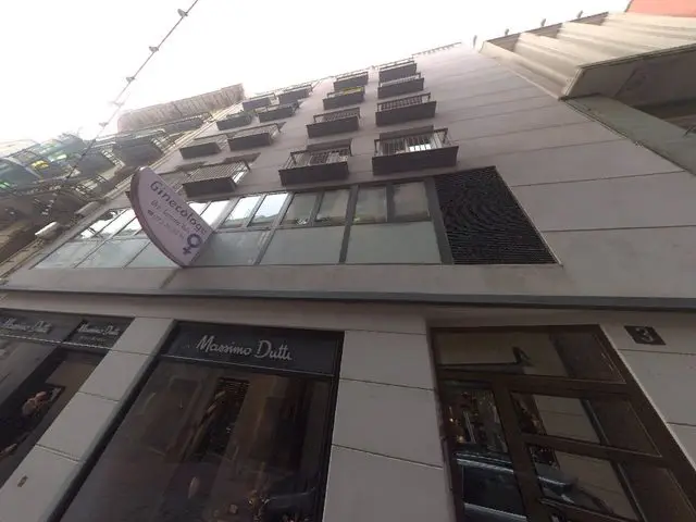 Calle Caballeros, 3
