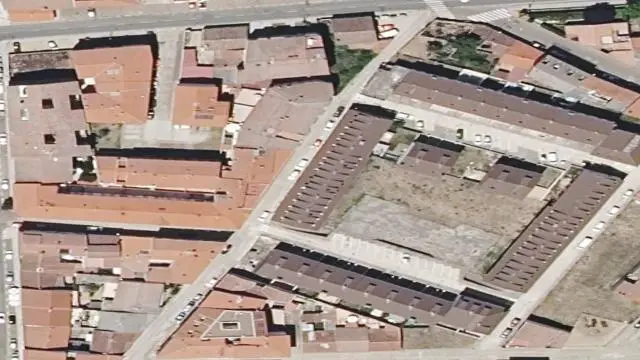 Calle Jucar, 24