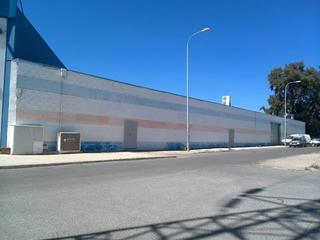 Polígono Industrial los Pinos, Parcela 18