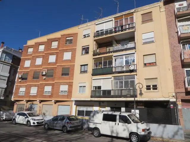 Calle Alaquás, 23, Planta 4º, Puerta 8