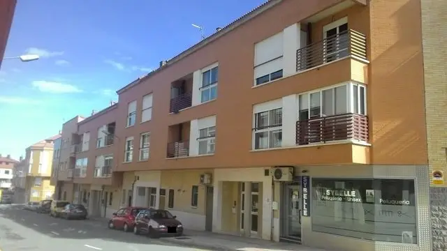 Cl David Parra Gil 8, 4, 00, 11 26142