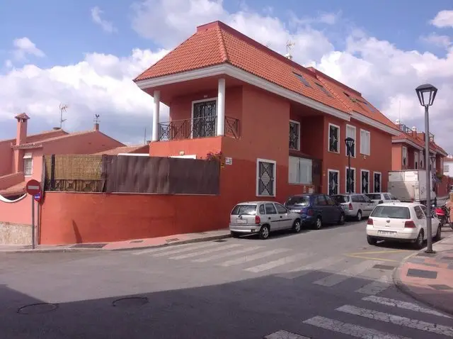 Calle Rio Guadajoz, 24, Bajo