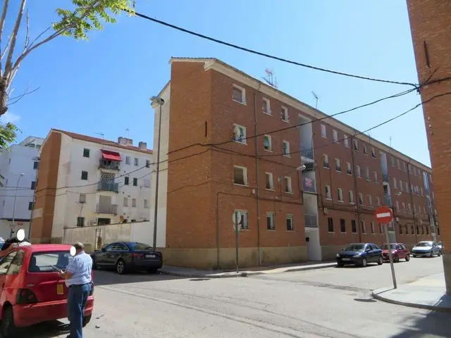 Calle Gabriela Mistral, 1
