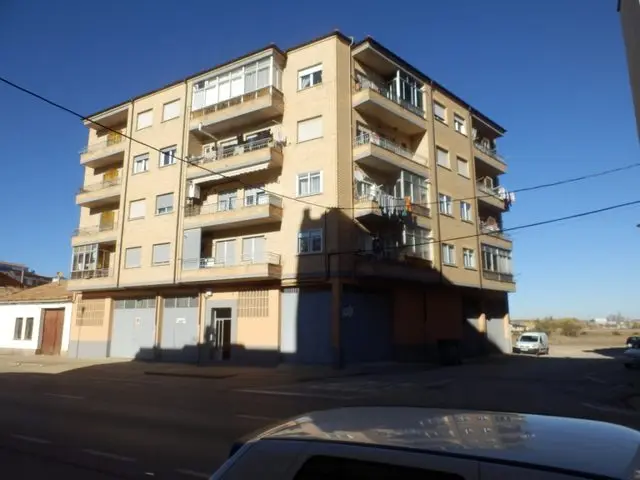 Calle Antonio Machado, 17