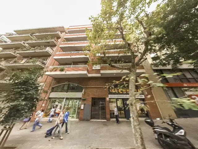 Calle Padilla, 295