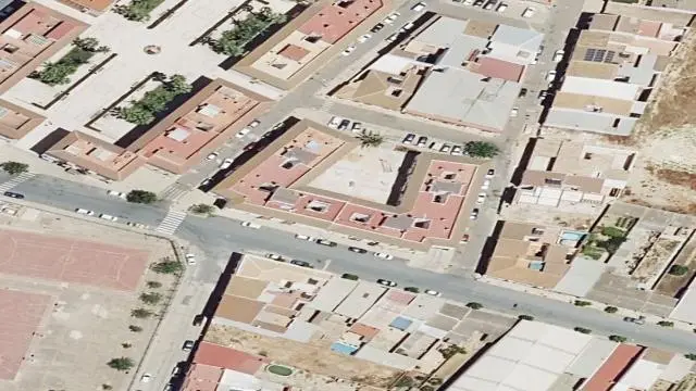 Calle Carmen de Burgos, 2