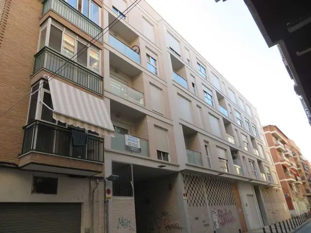 Calle Diego Hernandez, 13