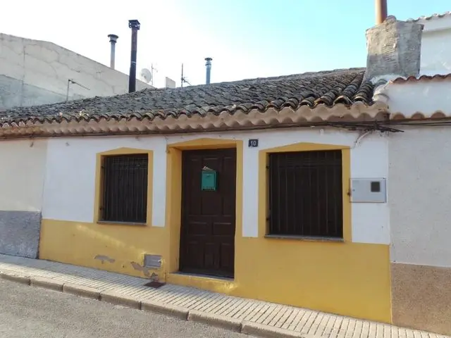 Calle Miguel de Unamu, 6