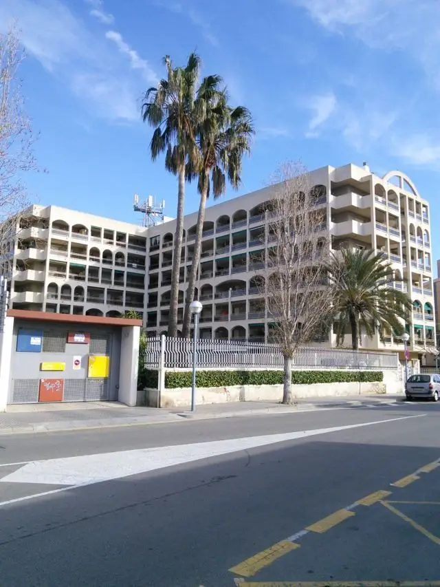 Calle Hipolito Lazaro, 22
