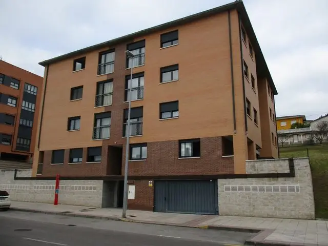 Calle Emilia Pardo Bazan, 14