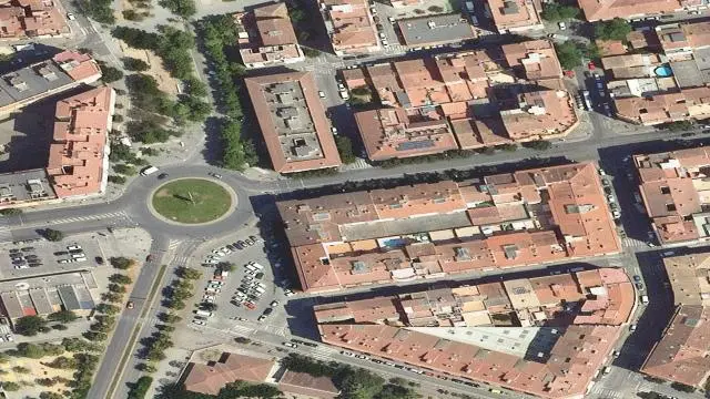 Passeig D'Olot 119 (Hoy 121), Esc-B 1-1