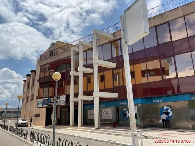 Avenida Constitucion, 90, 1º 41