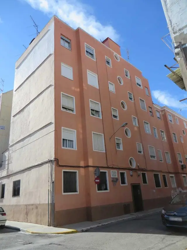 Calle dels Ferroviaris, 10