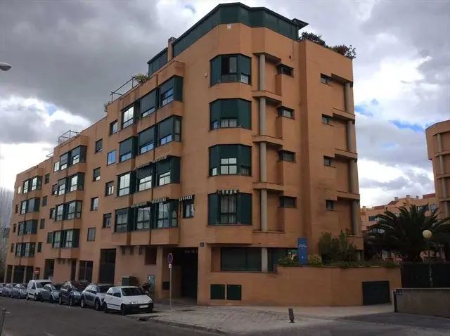 Avenida Arces, 24, 3º B