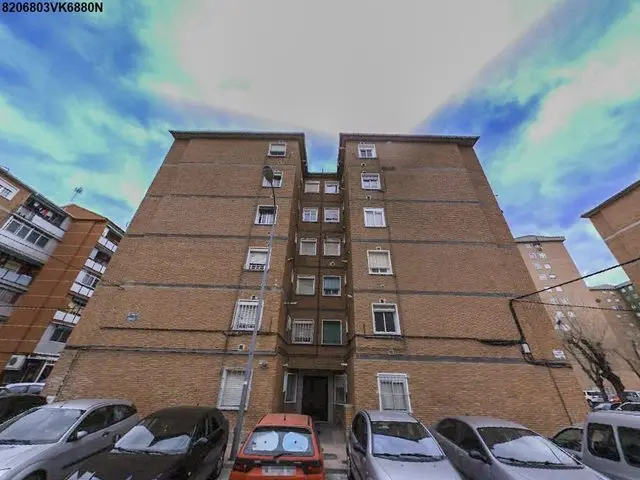 Paseo de la Dehesa S/n (Doncel 3)