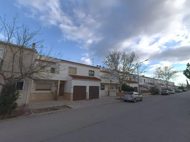 Avenida Guardia Civil 83, Bº