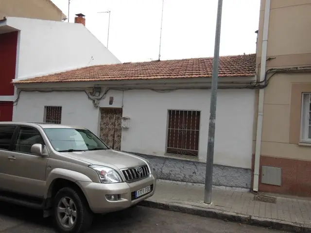 Calle del Foso y Virgen Nieves S/n, St 13