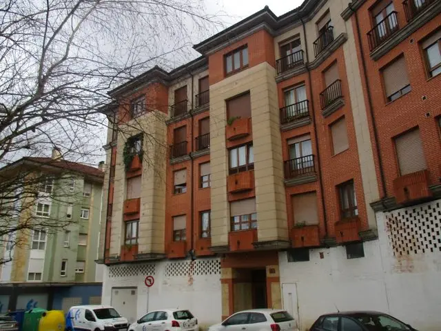 Calle Dolores Ibarruri, 1