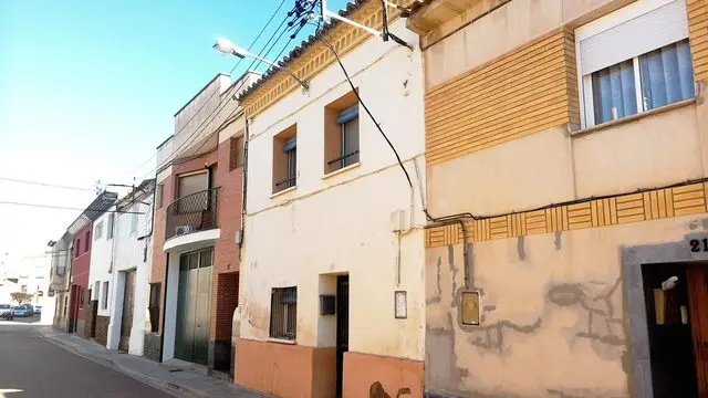 Calle Parras, 19