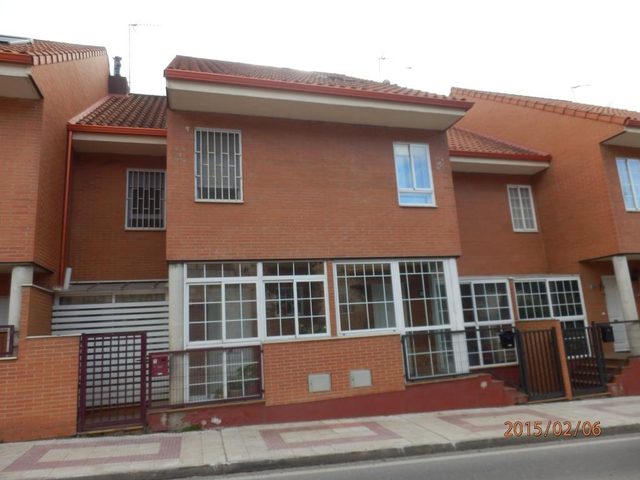Calle Padilla, 22, Planta 0, Puerta H