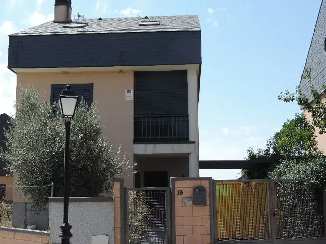 Calle Pico de la Miel, 13