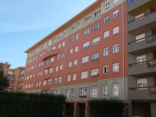 Calle Abad de Santullan, 11